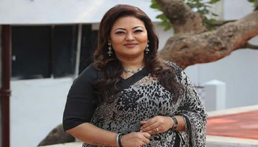 ঢাকায় গ্রেপ্তার সাবেক এমপি কণ্ঠশিল্পী মমতাজের বিরুদ্ধে মানিকগঞ্জে